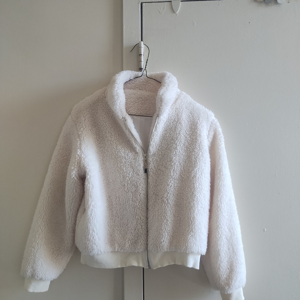 Kids Fluffy White Jacket
